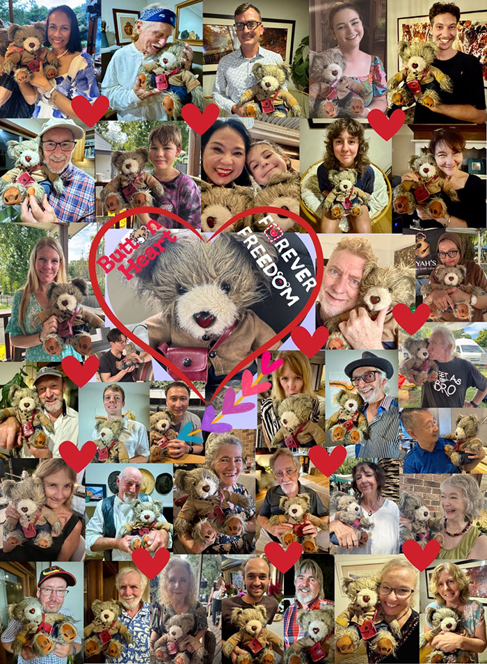 Freedom Button Heart